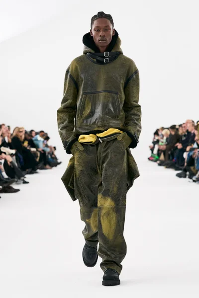 Look 35